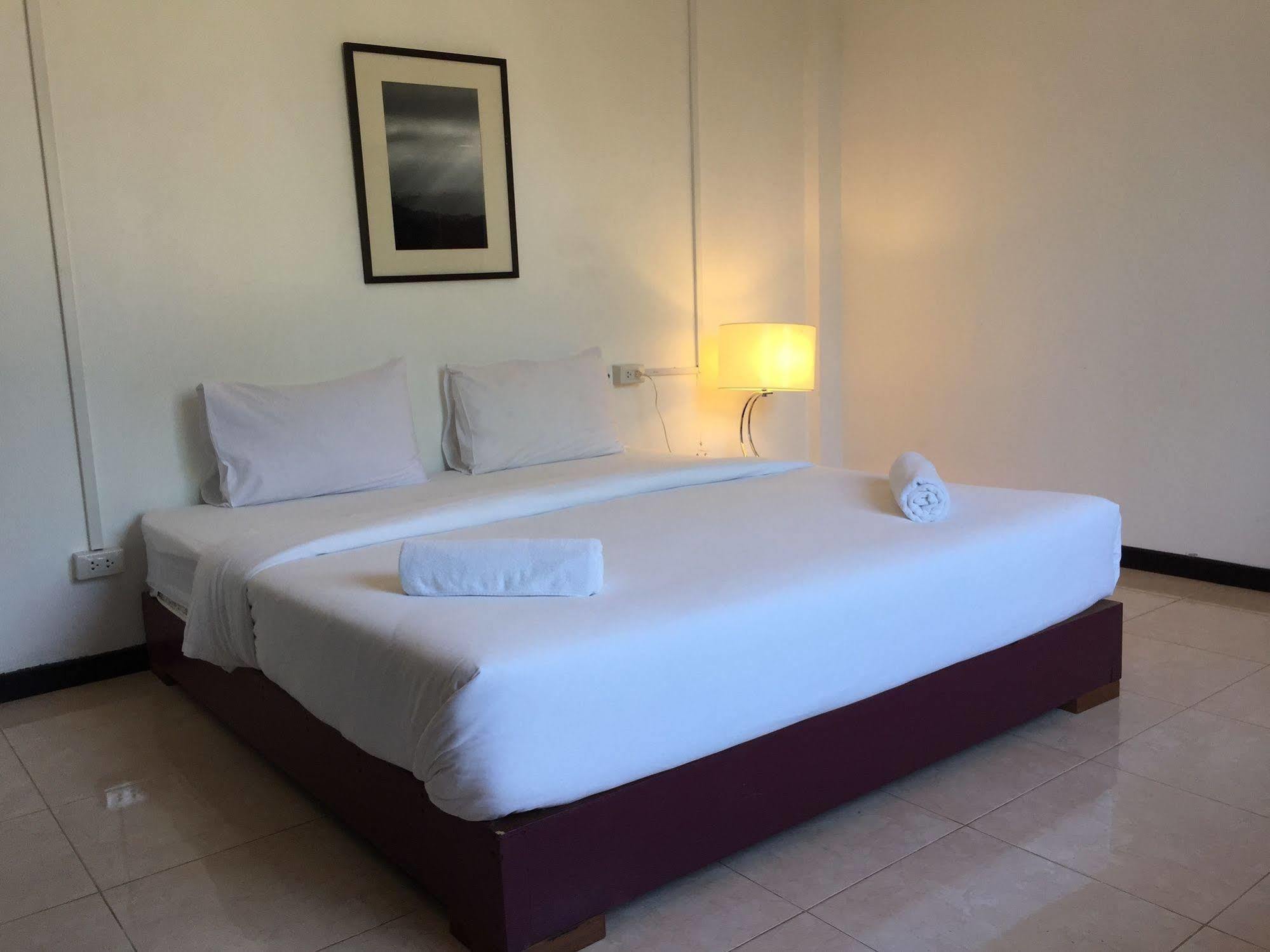 Natai House Hotel Buitenkant foto